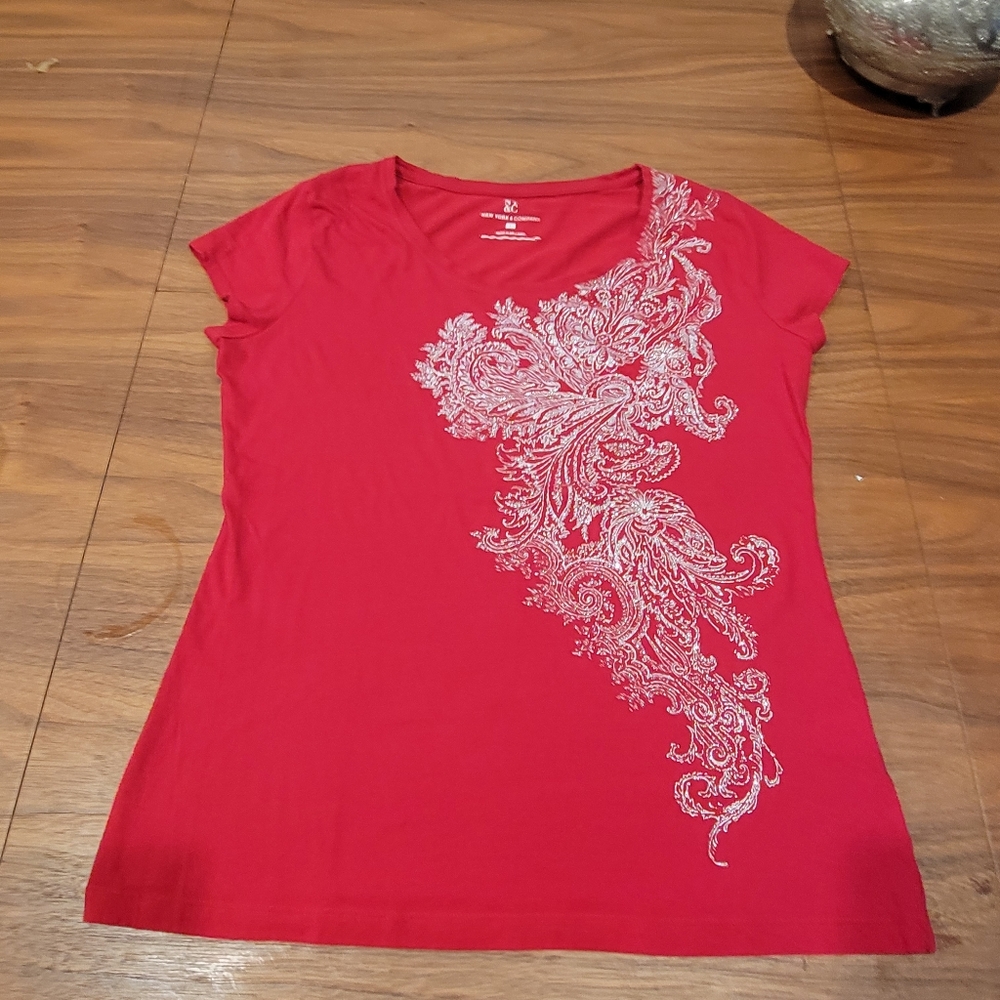 New York and company tshirt